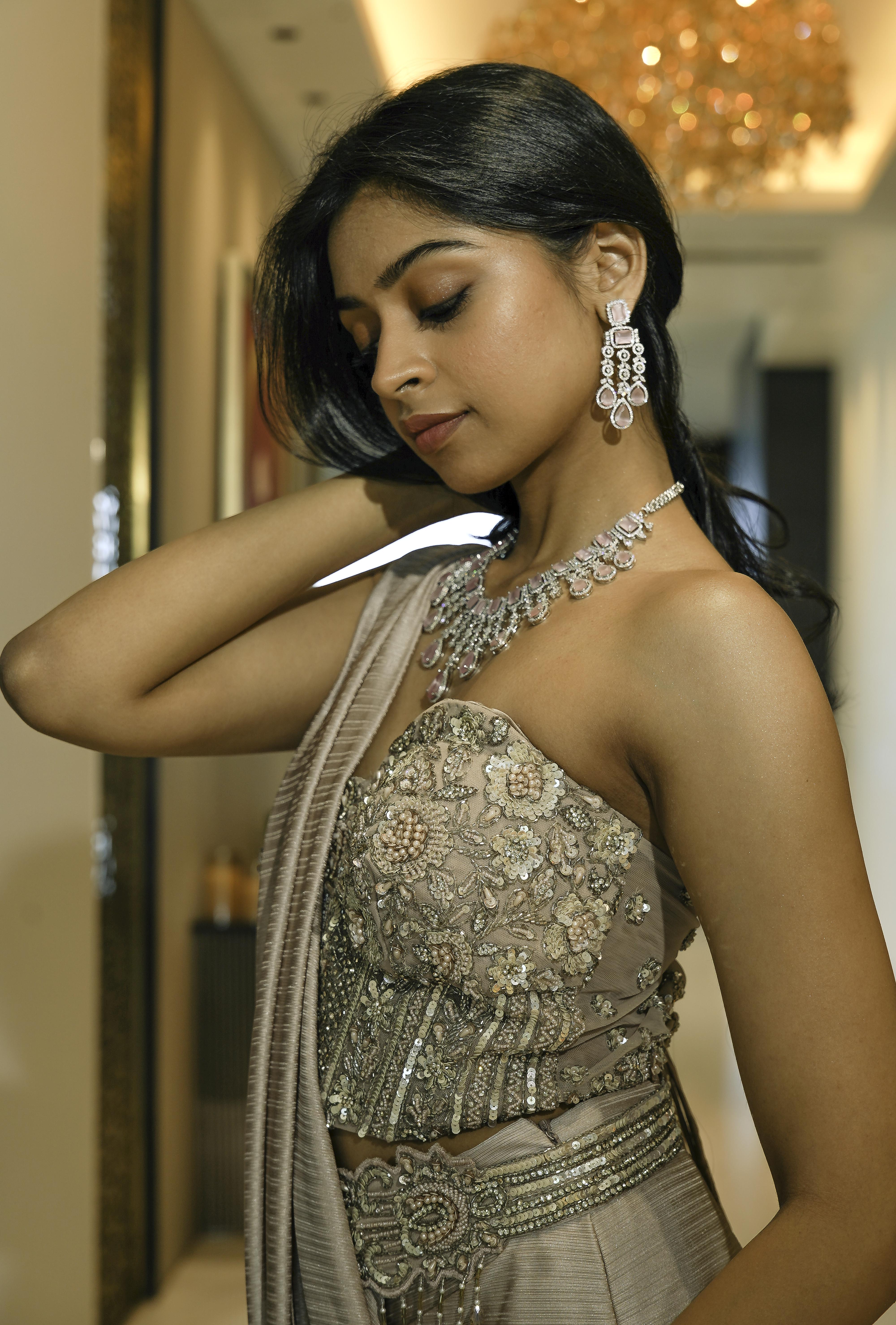 Roselle Drop Necklace & Earrings Set - Anoree