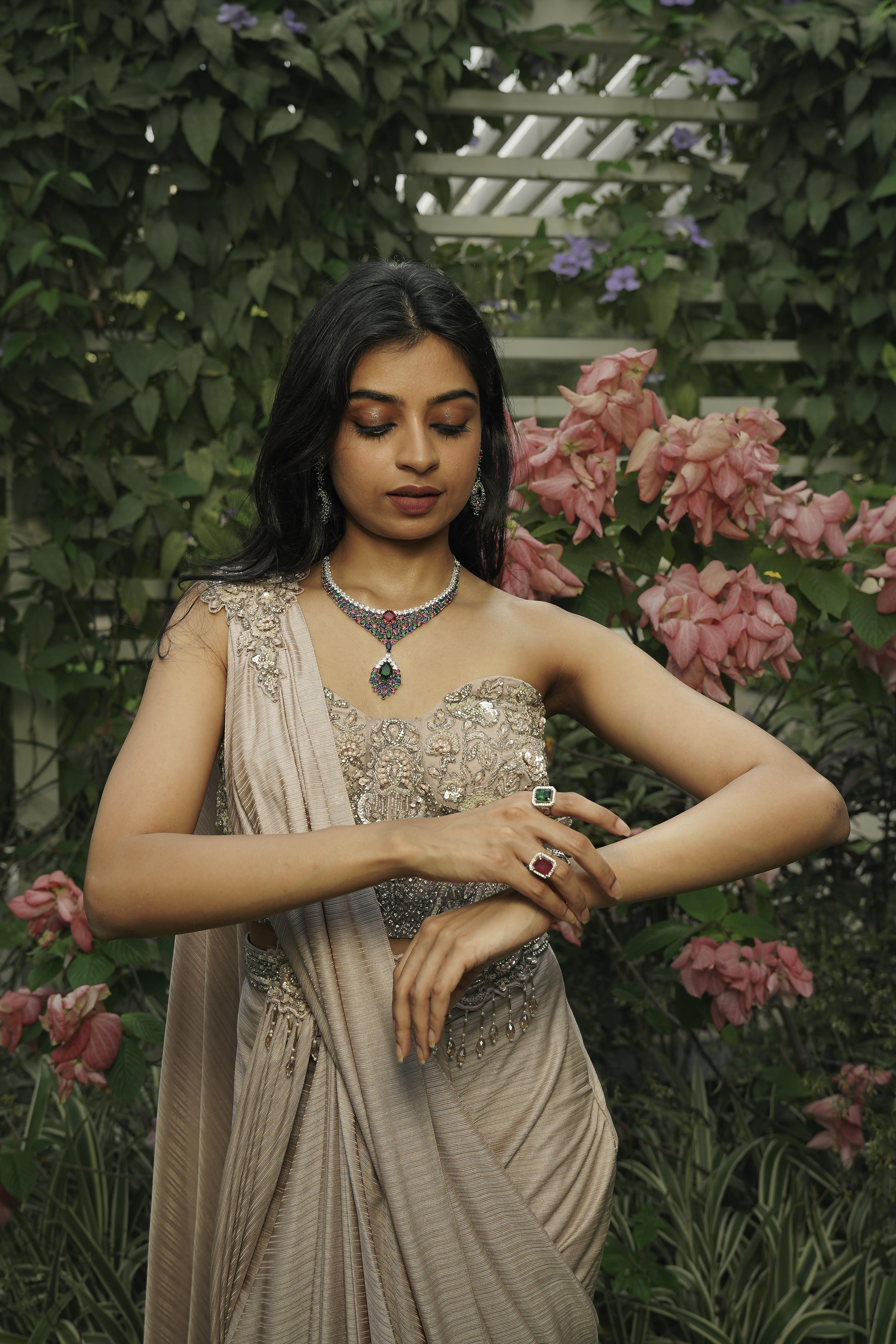 Aurora Necklace & Earrings Set - Anoree