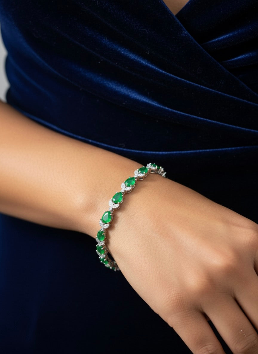 Moonbeam Line Tennis Bracelet