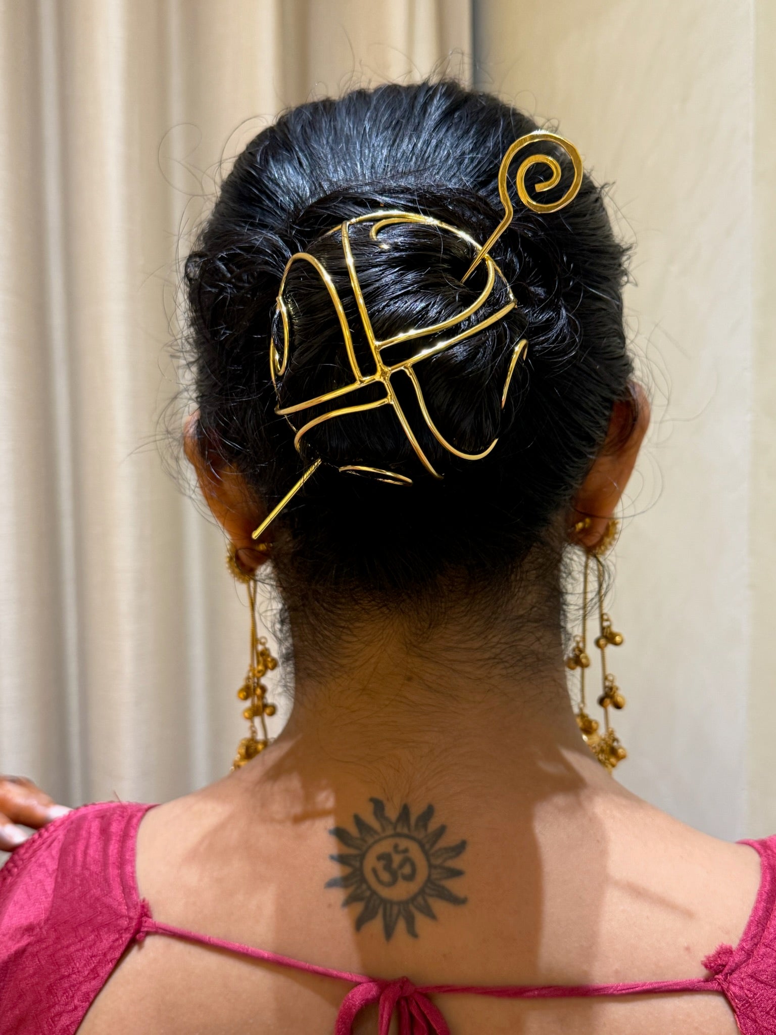 Gloss Knot Bun Holder & Stick