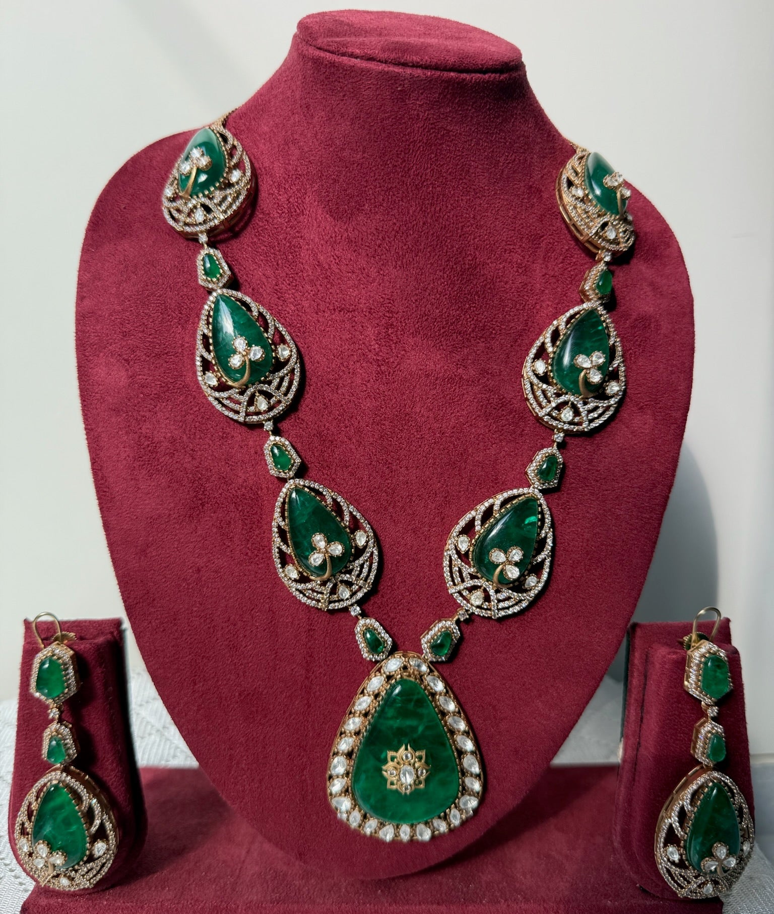 Ayaanika Moissanite Necklace Set and Earrings