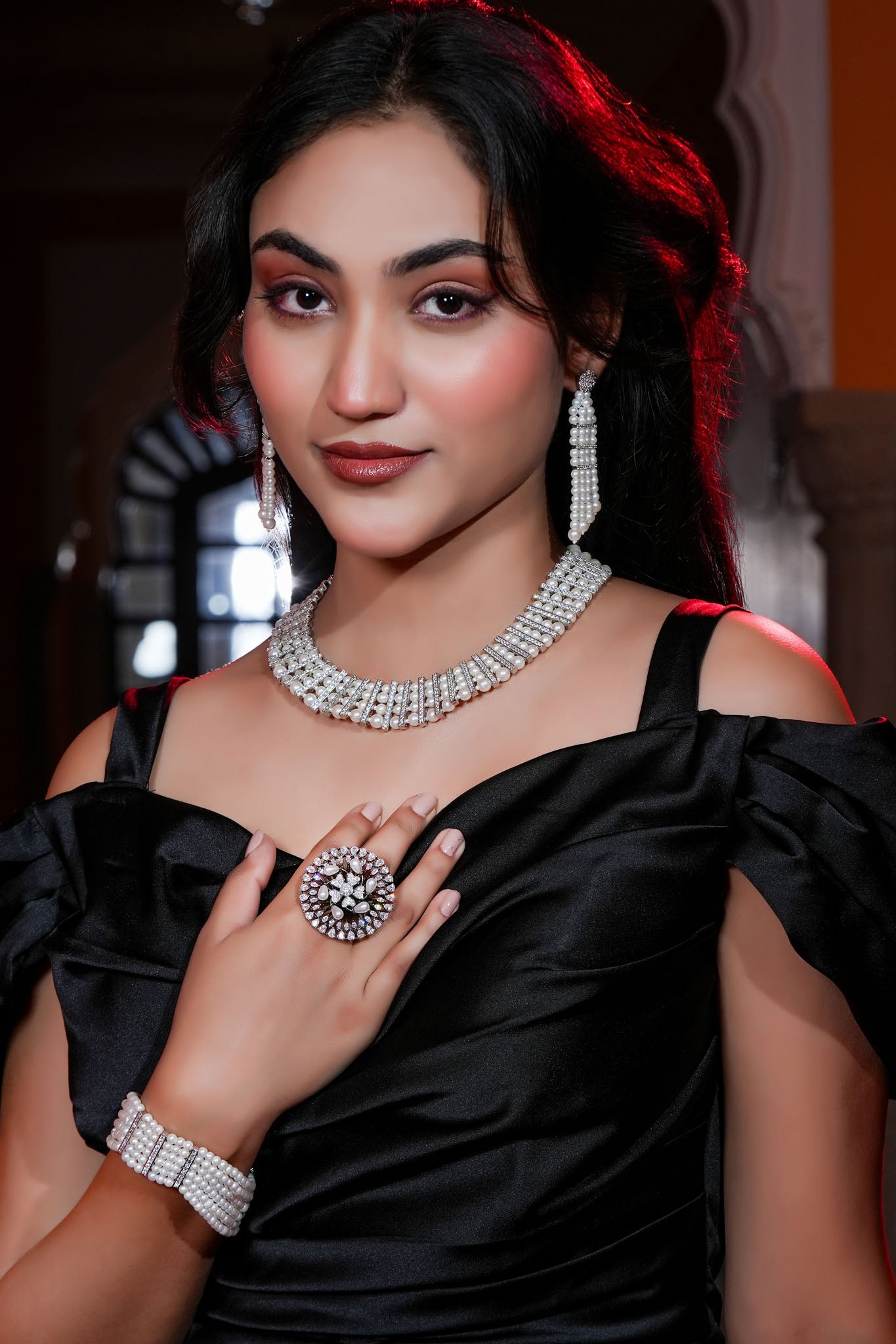 Cindrella Pearl Necklace & Earring Set