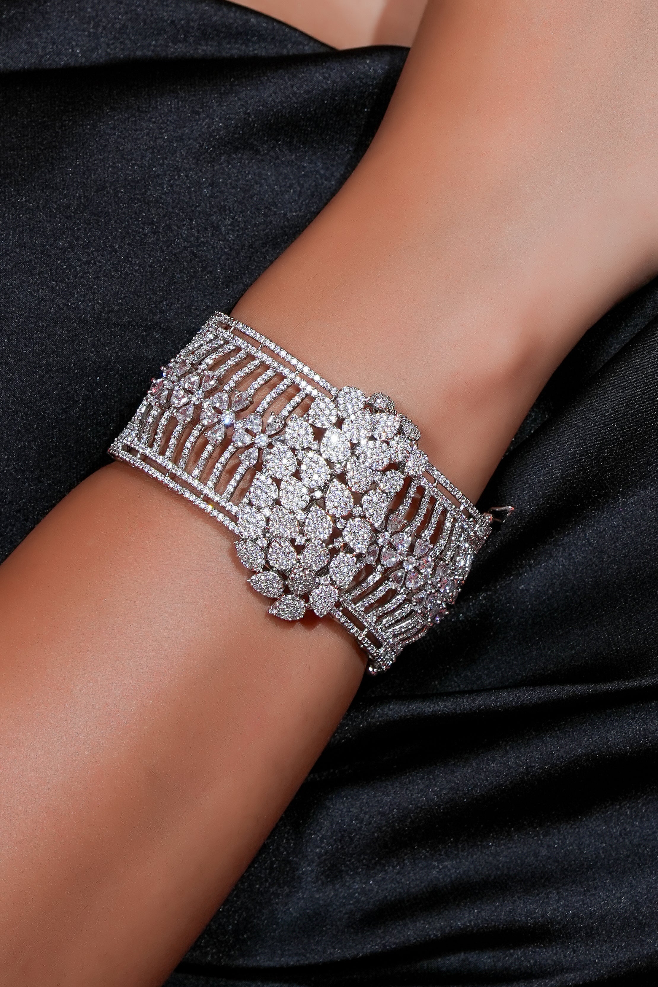 Crystal Bloom Bracelet