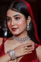 Illume Pearl Choker & Earring Set