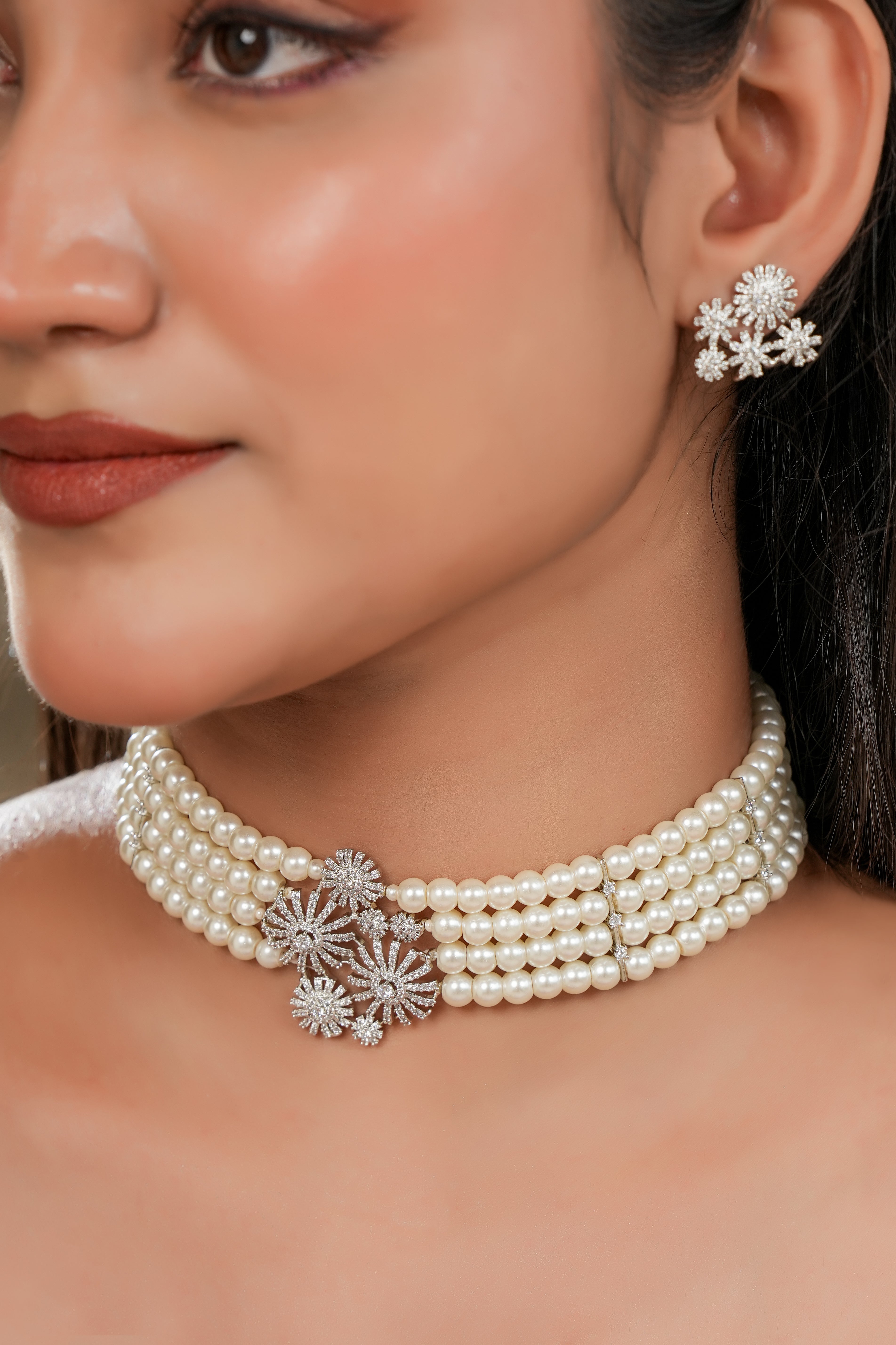 Maharani Krishna Kumari Pearl Choker & Earring Set